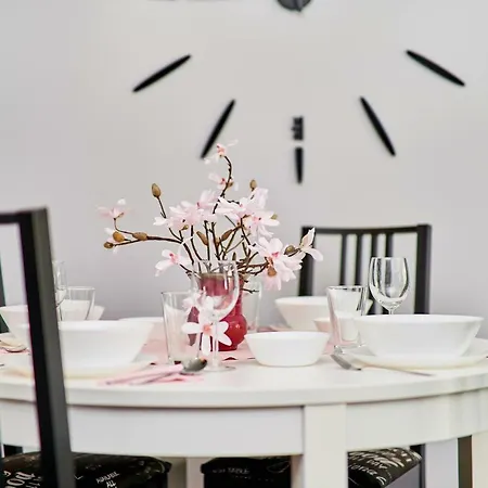 świstackiego By Renters Apartament *